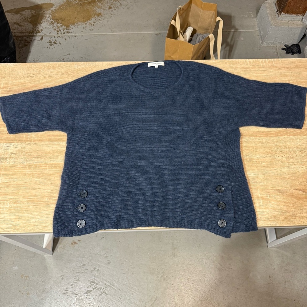 Gerard Darel Paris 100% Cashmere Navy Blue Short Sleeve Button Chunky Sweater